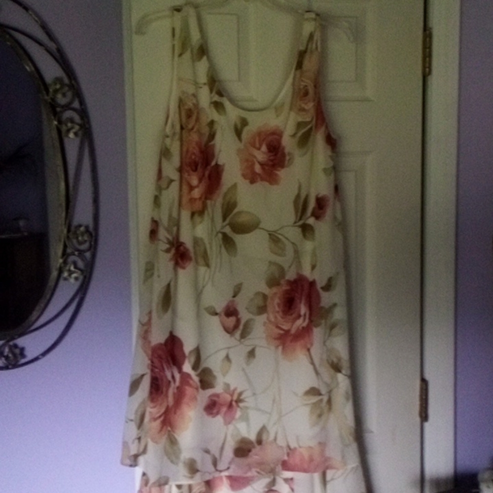 Flowing dress